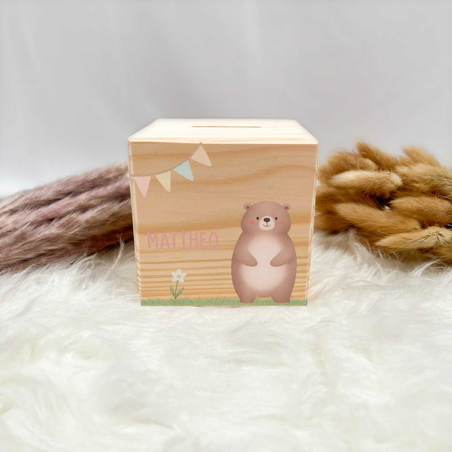 Holzspardose Tiere auf Gras