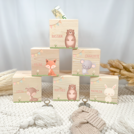 Holzspardose Tiere auf Gras