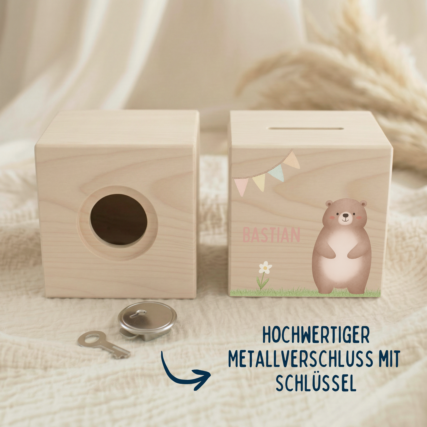 Holzspardose Tiere auf Gras